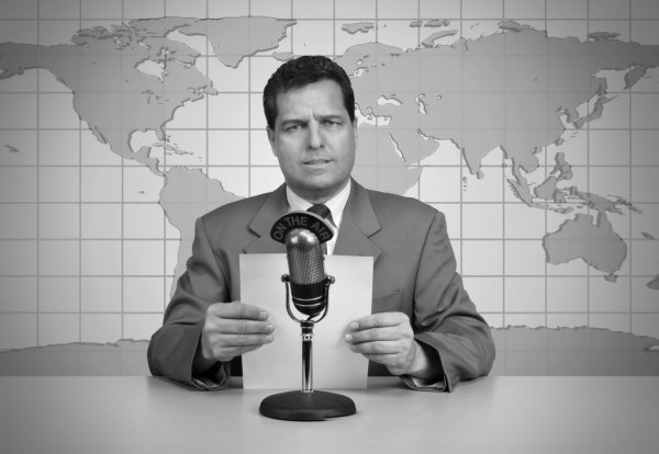 На Октябрьской временно остановили эскалатор из-за повреждения поручня