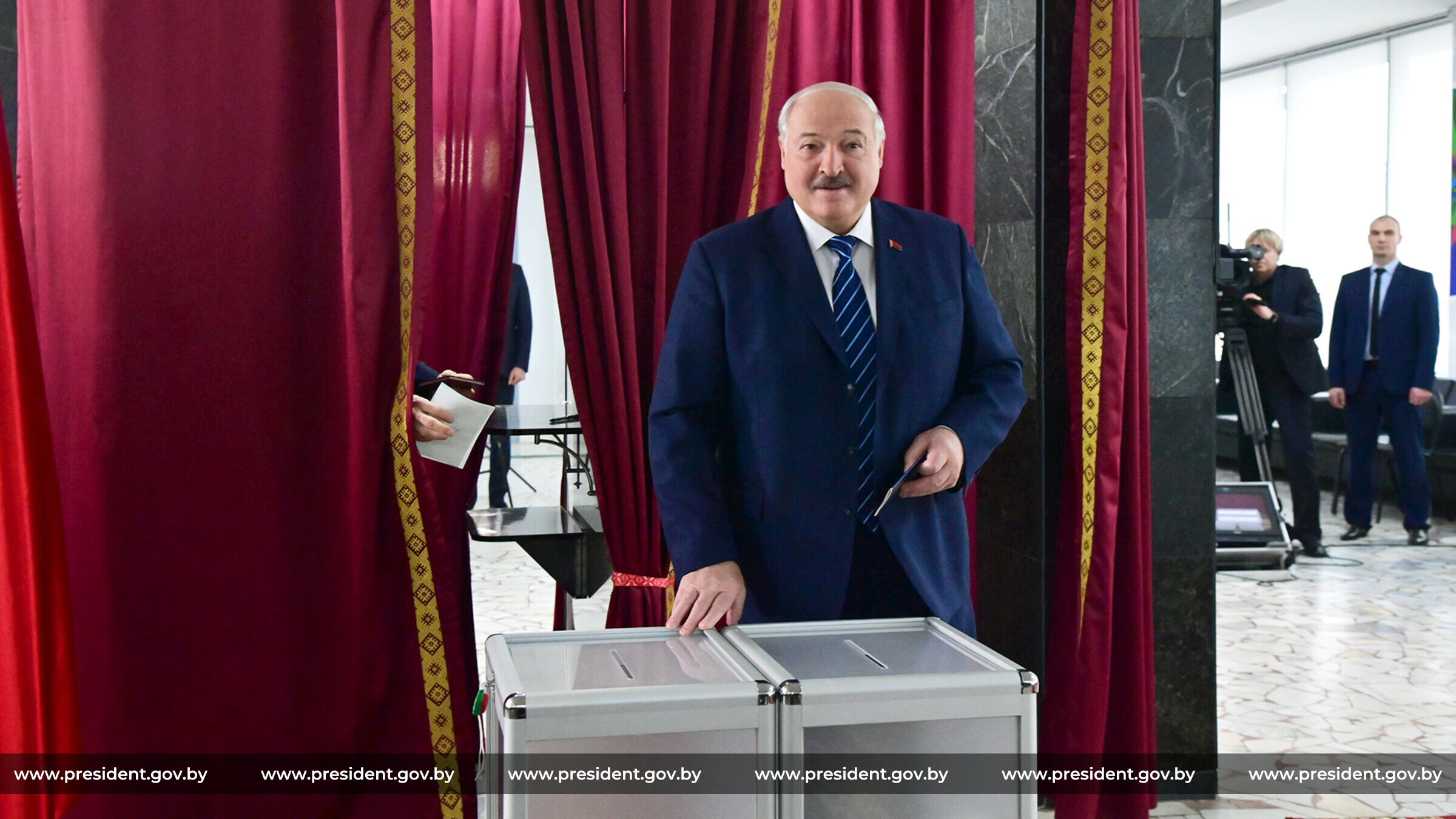 Лукашенко заявил, что Белоруссию очень хотят втянуть в войну