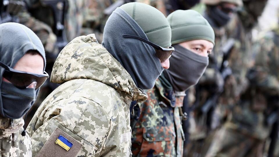 Пленный солдат ВСУ раскритиковал украинских журналистов за ложь