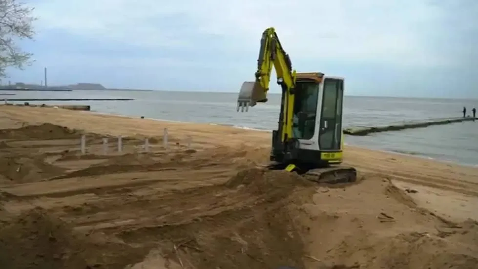 Хуснуллин: Реконструкция набережной в Мариуполе завершится к пляжному сезону